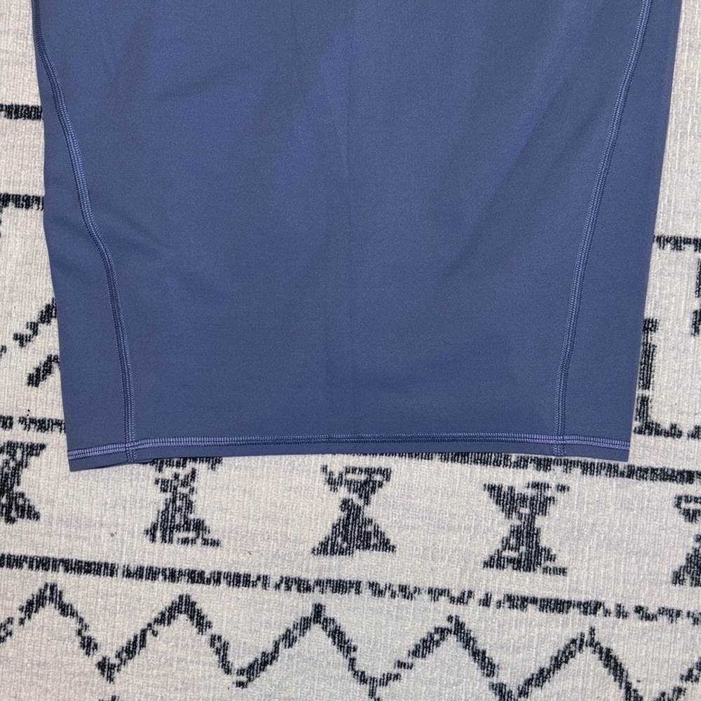 Lululemon Nulu Slim Fit Oasis Blue Skirt NWT Sz 4 - Picture 6 of 11